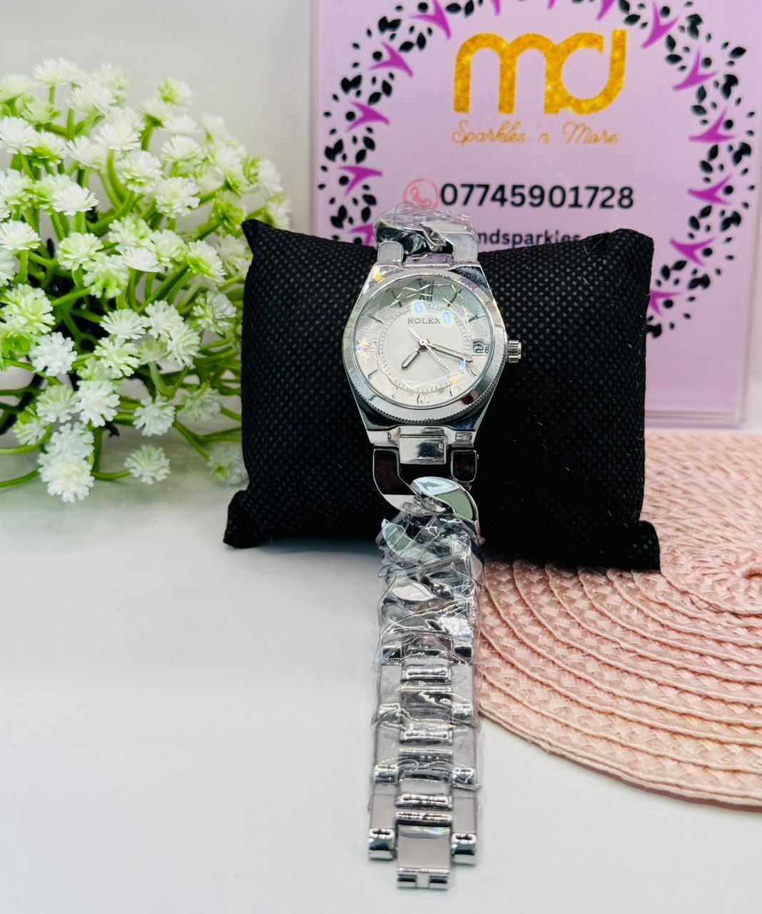 WRISTWATCH01